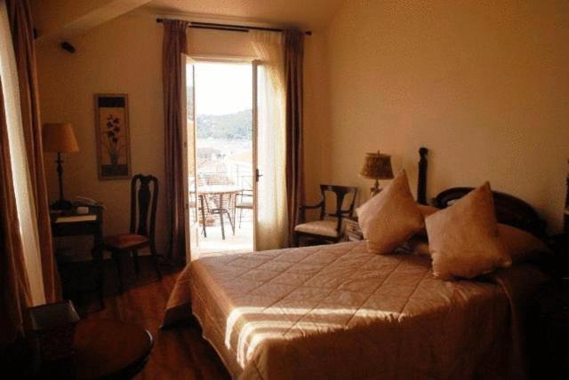 Korina Gallery Hotel Vathy  Quarto foto