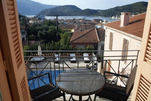 Korina Gallery Hotel Vathy  Quarto foto